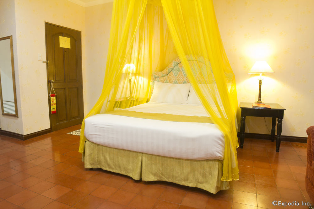 White Knight Hotel Intramuros Manila Exteriér fotografie