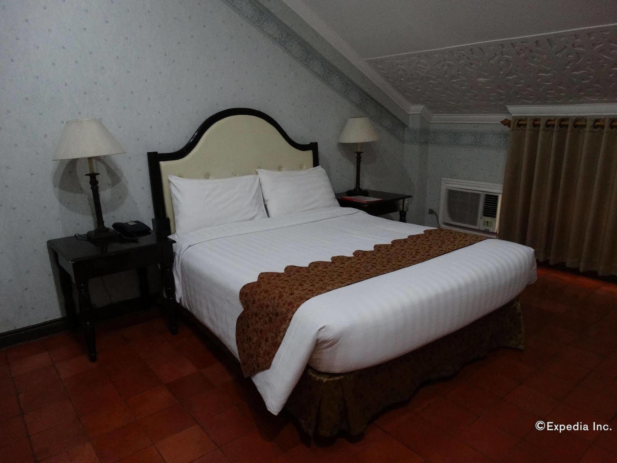 White Knight Hotel Intramuros Manila Exteriér fotografie