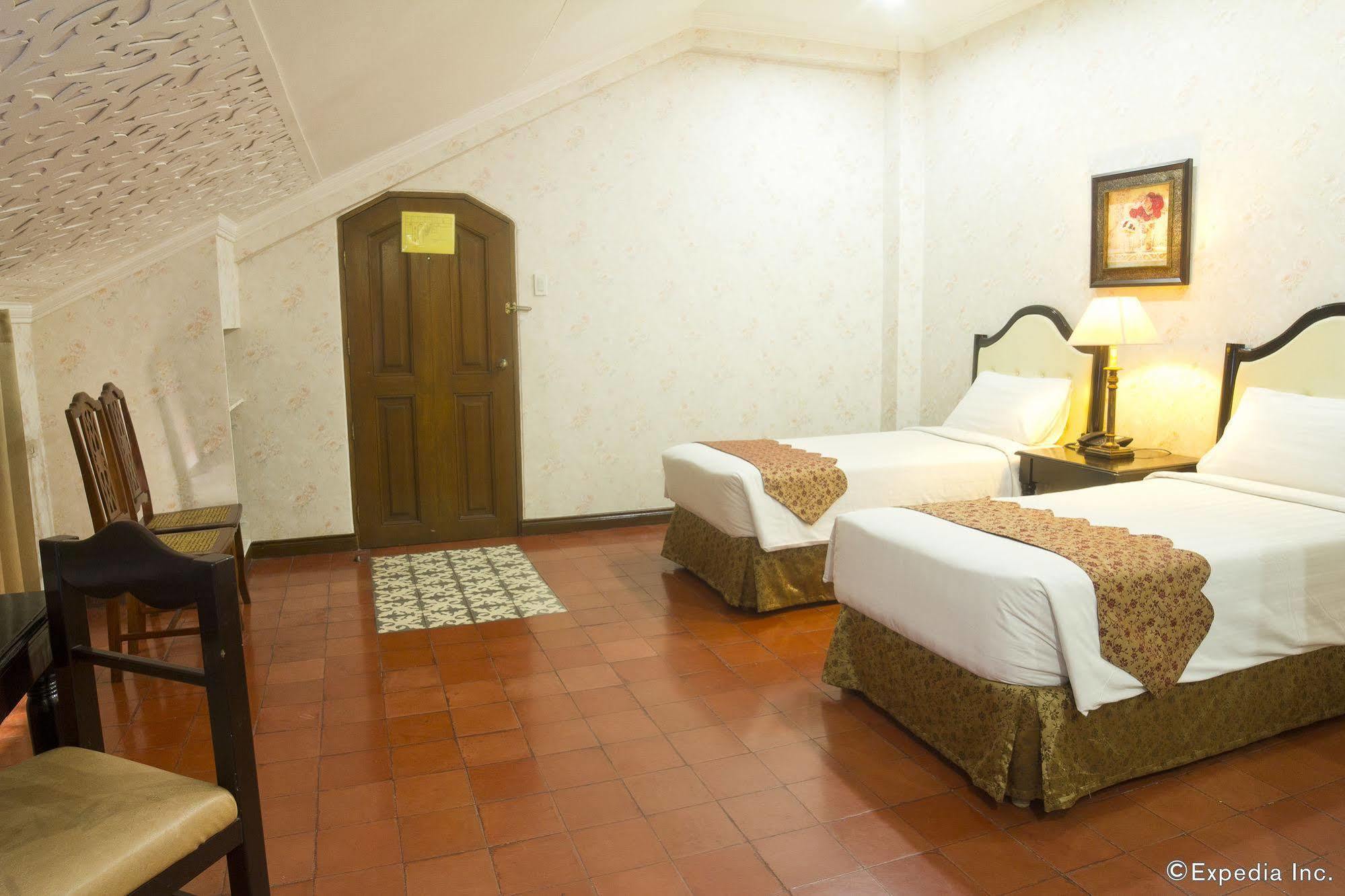 White Knight Hotel Intramuros Manila Exteriér fotografie